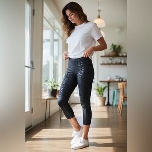 Leopard Print cropped Leggings size S